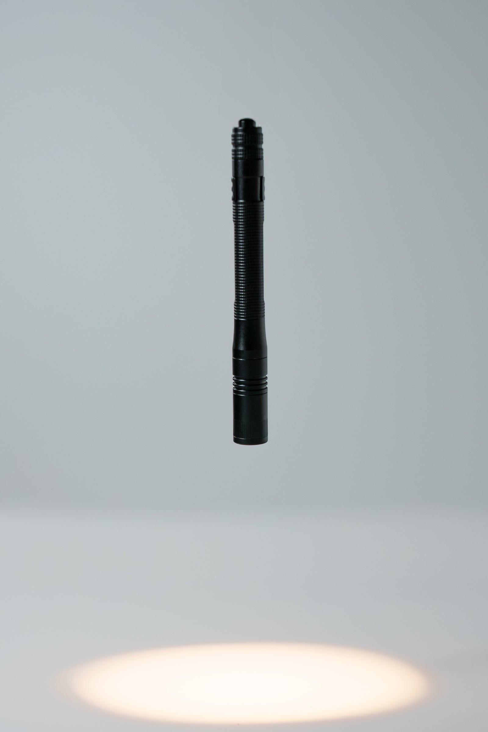 Swirl Finder Pen Light